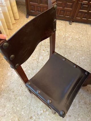 Conjunto Mesa y Sillas Castellanas