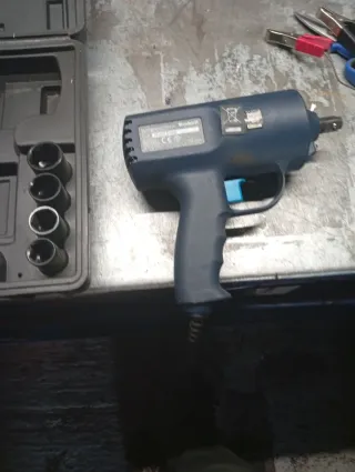 Pistola de impacto Einhell