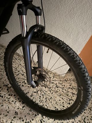 Bicicleta Eléctrica Cube