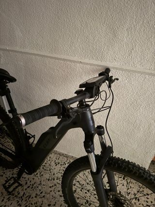 Bicicleta Eléctrica Cube