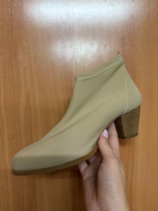 Botines beige Lycra verano. Made in Spain