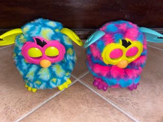 2 Furby Peluche Giocattolo