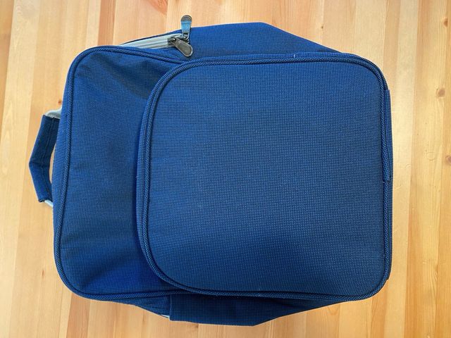 Mochila picnic azul con 2 cubiertos