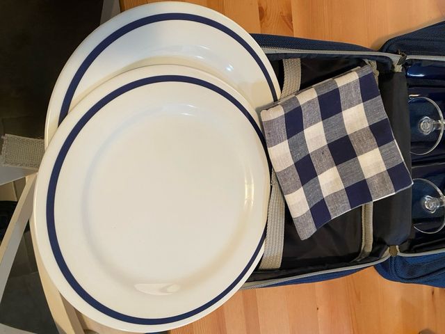 Mochila picnic azul con 2 cubiertos