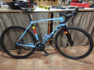 Bicicleta gravel Ridley Kanzo A grupo completo GRX