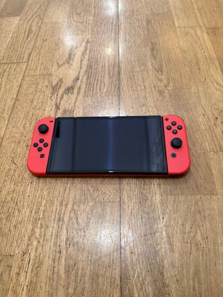Nintendo Switch Roja + Juegos