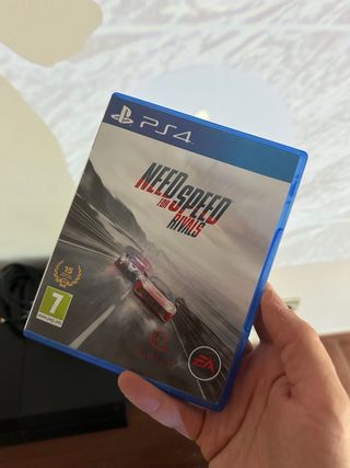 PS4 500GB Negra