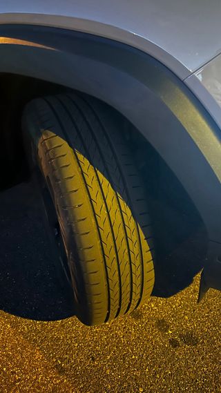 4 neumáticos Verano Continental 215/60R18 98H
