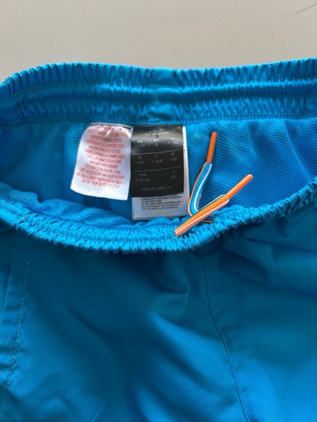 Pantalón corto deportivo de niño Adidas azul