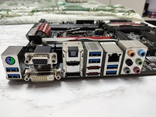 Placa Base Gigabyte GA-Z87X-UD4H LGA1150