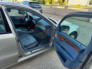 Mercedes-Benz Clase E 2004