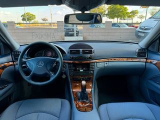 Mercedes-Benz Clase E 2004