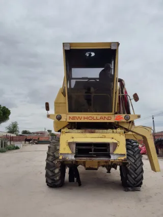 Cosechadora New Holland 1540