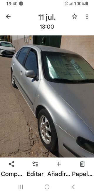 SEAT Leon 2000