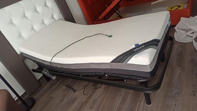 Cama articulada Allure con motor