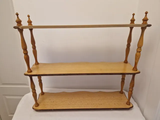 Estantería de madera 3 estantes Multiusos.