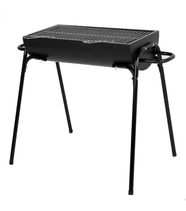 Barbacoa de carbón nueva a estrenar