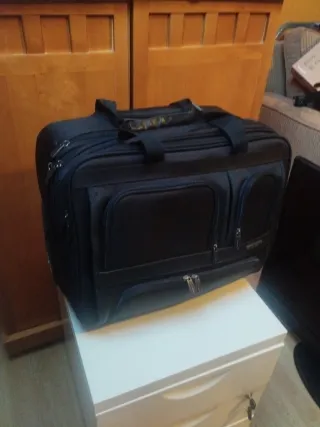 Maleta Samsonite con ruedas para PC