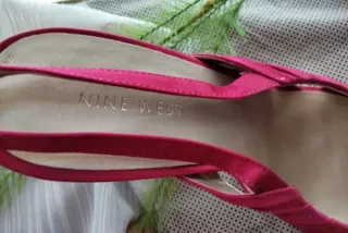 ZAPATOS DE RASO NINE WEST.