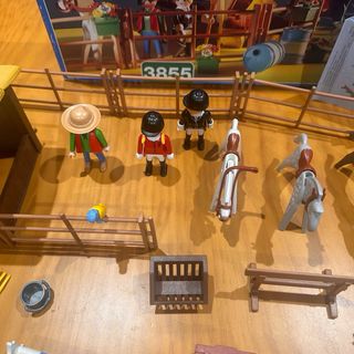 Playmobil 3855 Granja con Caballos