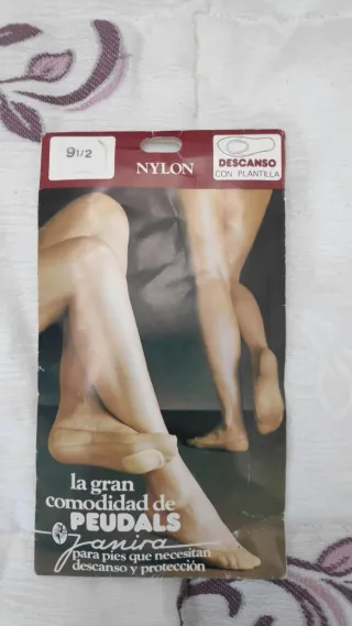 Medias Janira 9 1/2 Nylon Descanso
Varias tallas