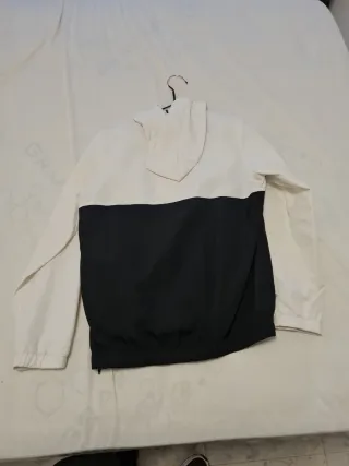 Chandal completo deportivo
 Ellesse talla 13/14