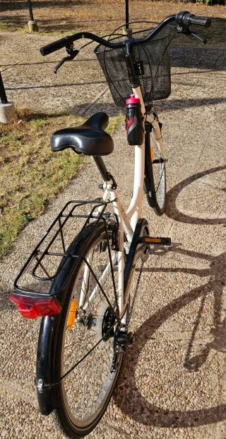 Bicicleta CITY 40 Blanca con Cesta y Portaequipaje