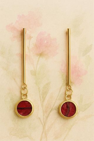 Pendientes hechos a mano oro y rojo
