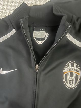 Conjunto Nike Juventus: 2 chaquetas y pantalón