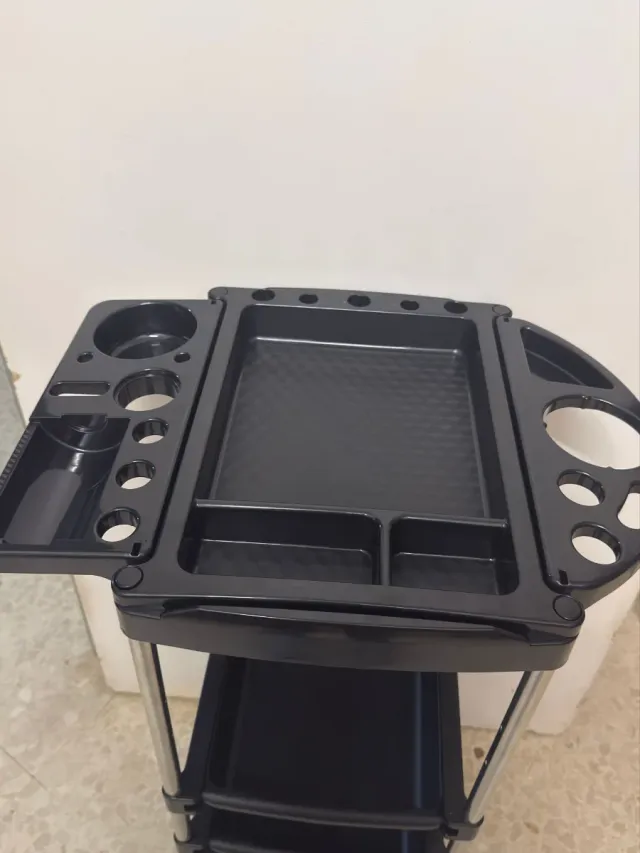 Carrito peluquería 4 bandejas nuevo