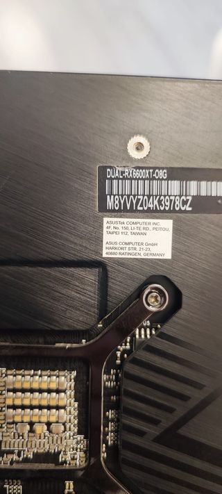 Tarjeta Gráfica ASUS RX 6600XT 8GB