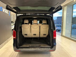 Mercedes-Benz Clase V250 BT 190CV AMG