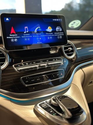 Mercedes-Benz Clase V250 BT 190CV AMG