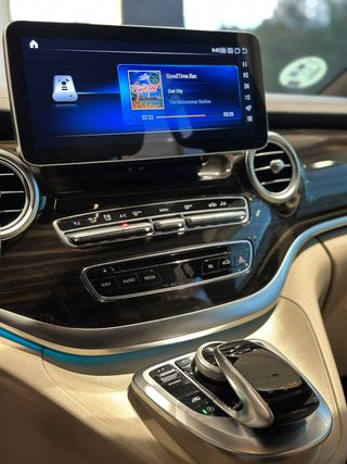 Mercedes-Benz Clase V250 BT 190CV AMG