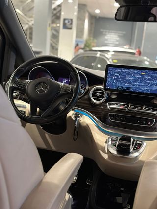 Mercedes-Benz Clase V250 BT 190CV AMG