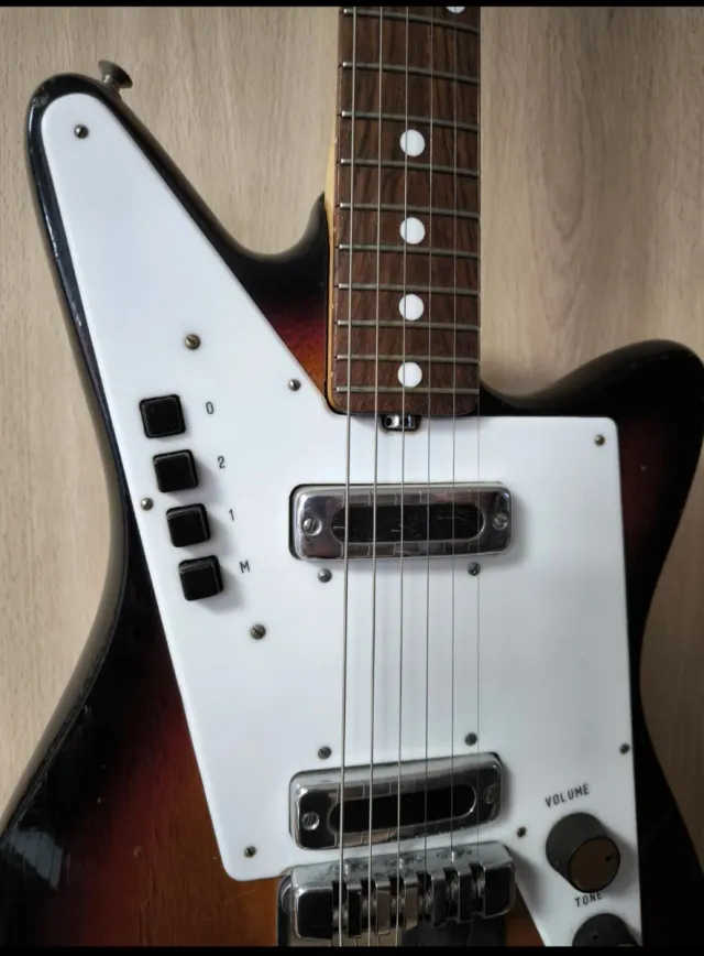 Guitarra Eléctrica Galanti Vintage