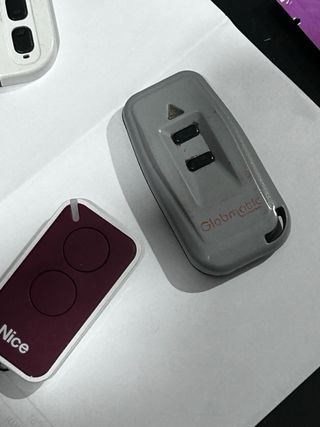 Mando Puerta Garaje 