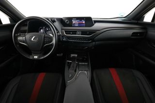 Lexus UX 250h F SPORT