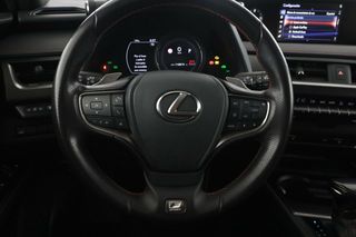 Lexus UX 250h F SPORT