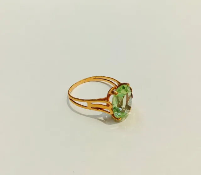 Sortija Oro 18k con Olivina