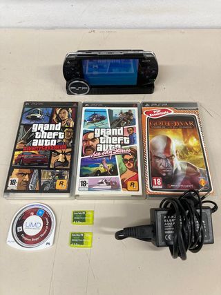 PSP 1004 Negra + 3 Juegos