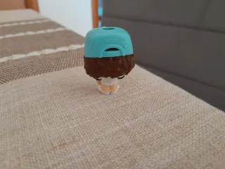 Kinder Joy Stranger Things Figure
