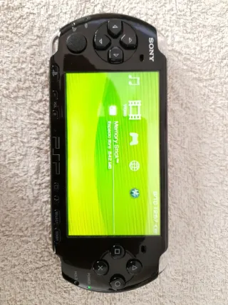 PSP 3004 Negra con Juegos