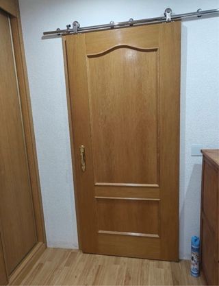 Puertas de madera maciza color roble