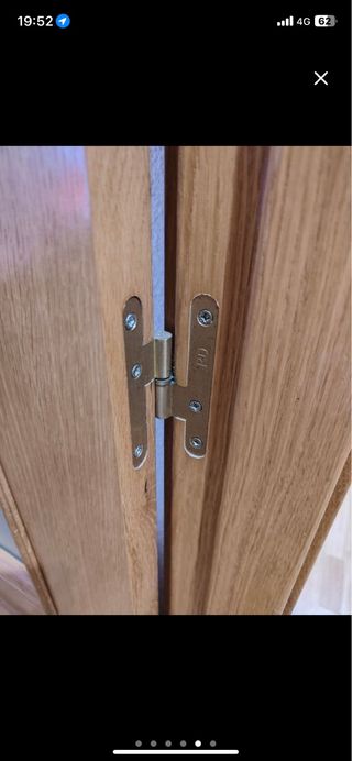 Puertas de madera maciza color roble