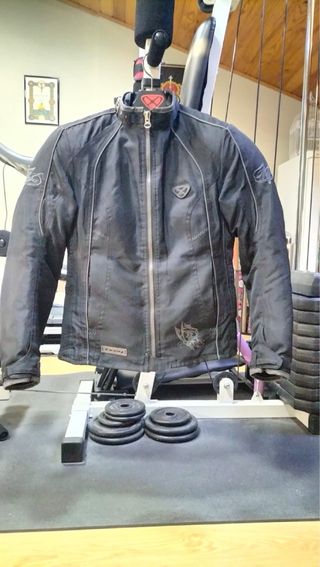 Chaqueta de moto negra ixon t