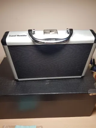 Humidor da viaggio per sigari