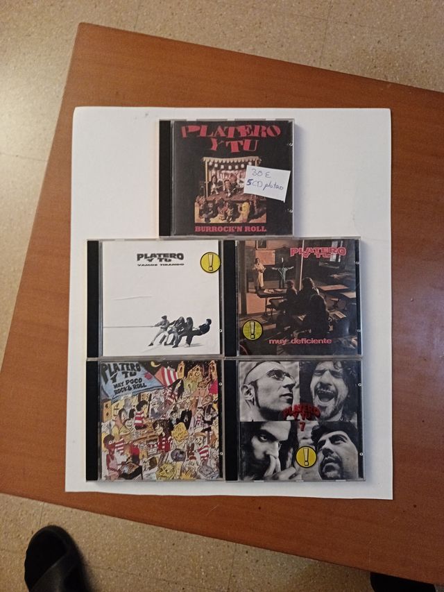 Lote CDs musica punk, en cada foto está el precio