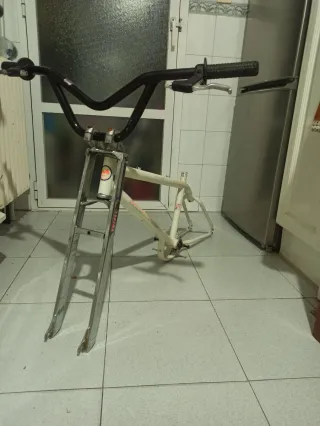 Bicicleta Monty Trial T-217