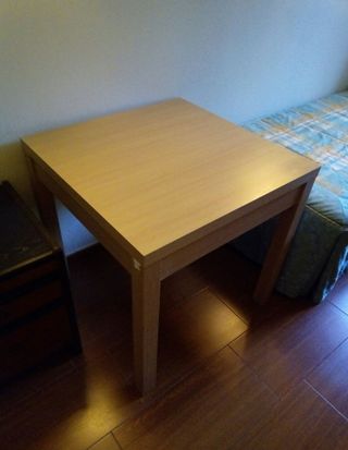 Mesa de madera plegable